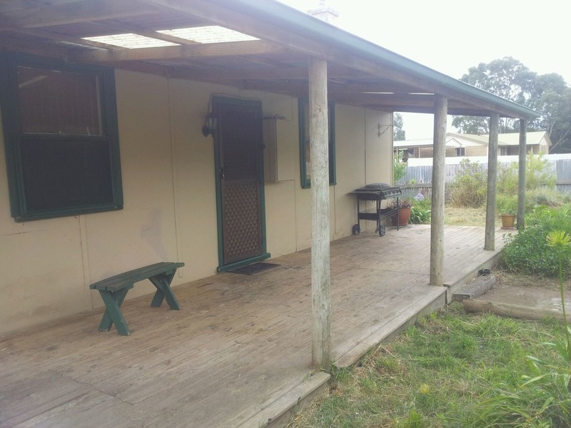 15 Crowe Street, Kalangadoo SA 5278