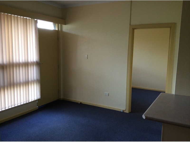 2/1 Queens Avenue, Mount Gambier SA 5290