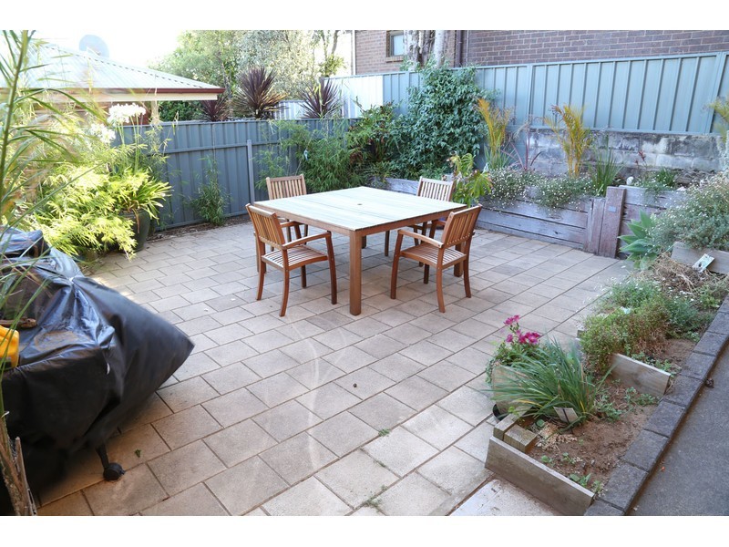 1/1 Sinclair Street, Mount Gambier SA 5290