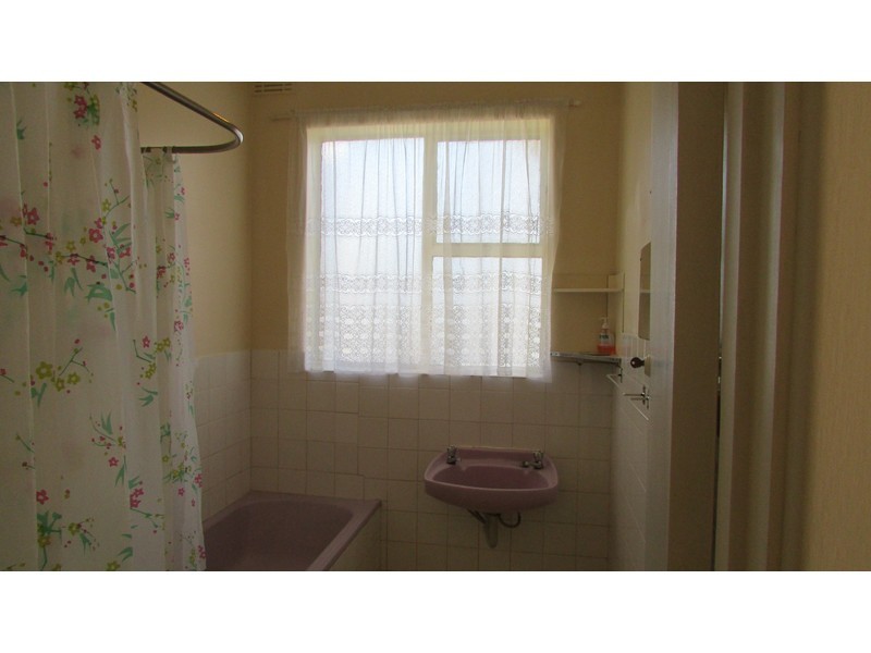 7 Montgomery Ave, Mount Gambier SA 5290