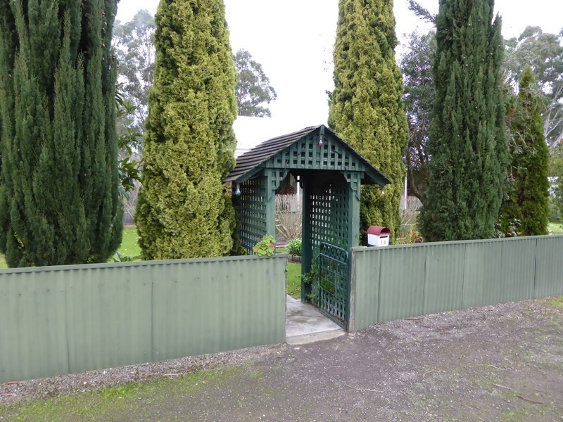 14 Railway Terrace, Kalangadoo SA 5278