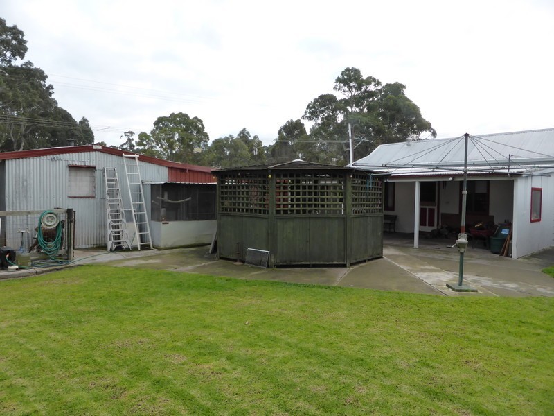 14 Railway Terrace, Kalangadoo SA 5278