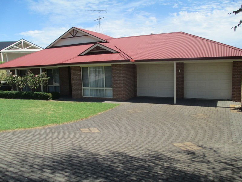 10 Longmire Crescent, Mount Gambier SA 5290