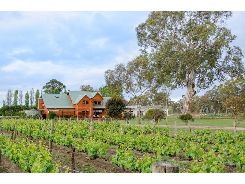 6-8 South Terrace, Penola SA 5277