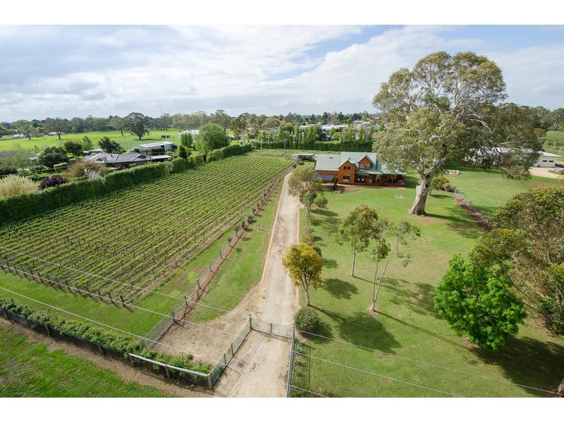 6-8 South Terrace, Penola SA 5277