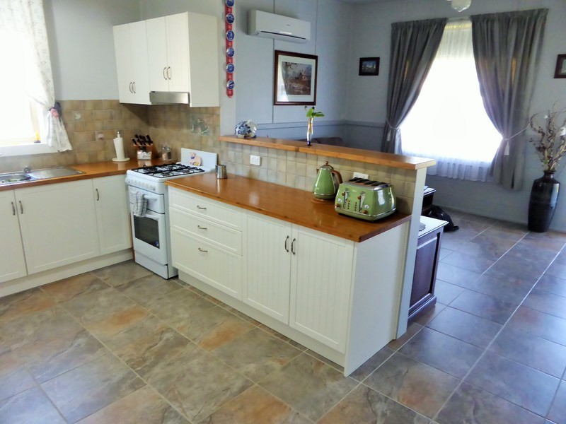 15 Laffer Street, Nangwarry SA 5277