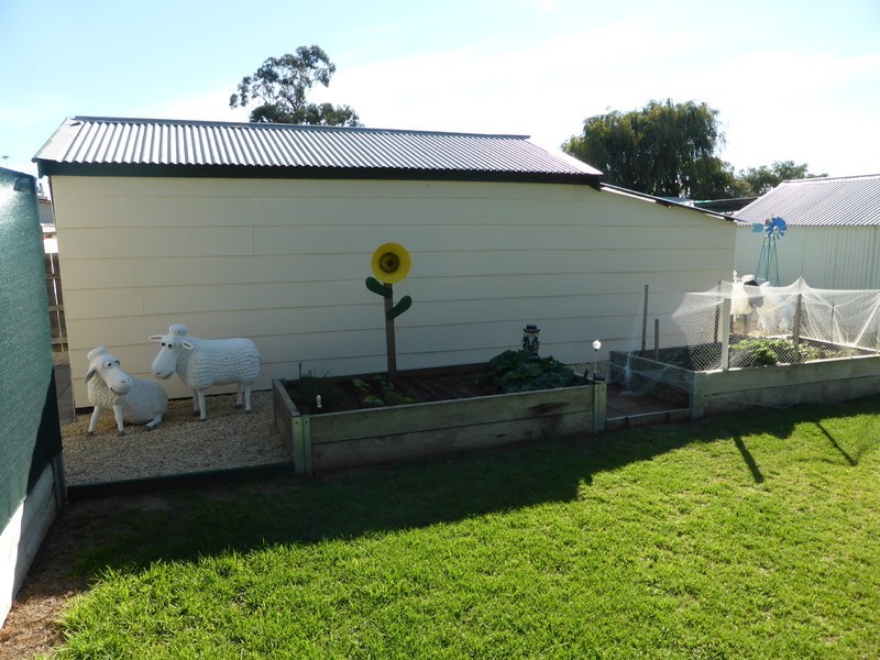 15 Laffer Street, Nangwarry SA 5277