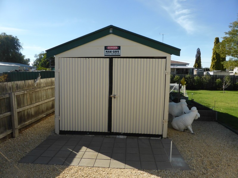 15 Laffer Street, Nangwarry SA 5277