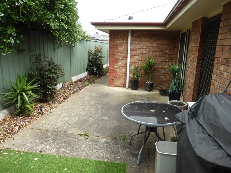 4/5 Edward Street, Mount Gambier SA 5290