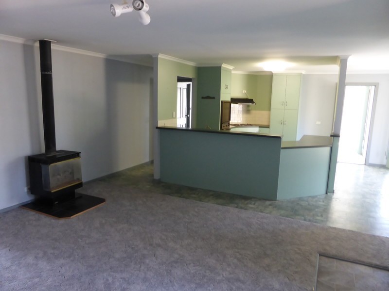 2 Sunset Drive, Mount Gambier SA 5290