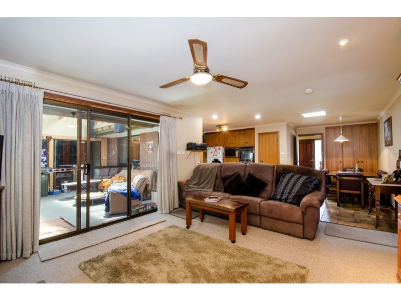 6 Eltolla Court, Mount Gambier SA 5290