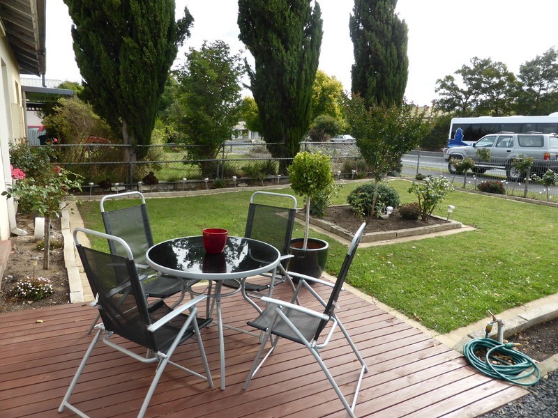 61 Pick Avenue, Mount Gambier SA 5290