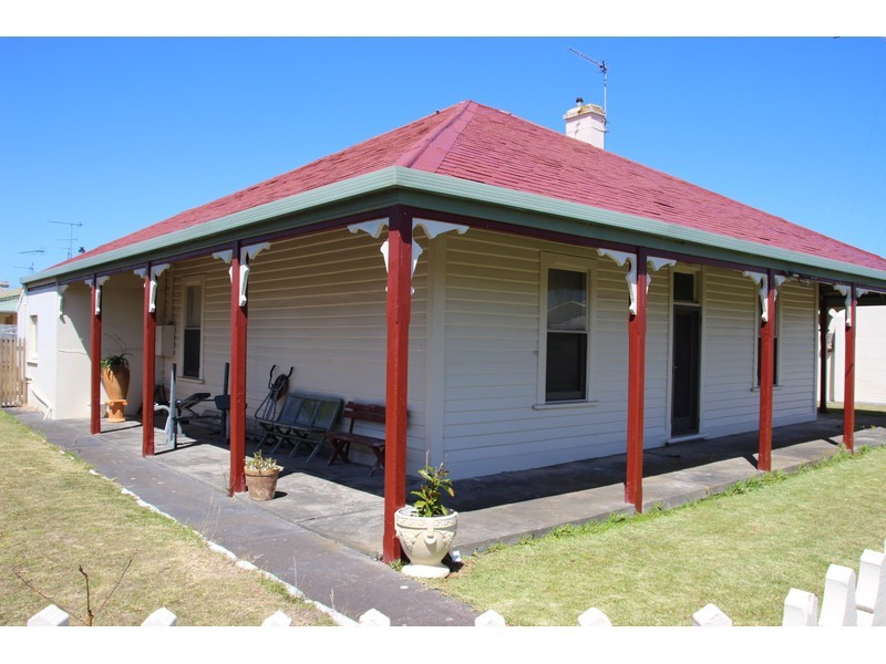 4 French Street, Port Macdonnell SA 5291