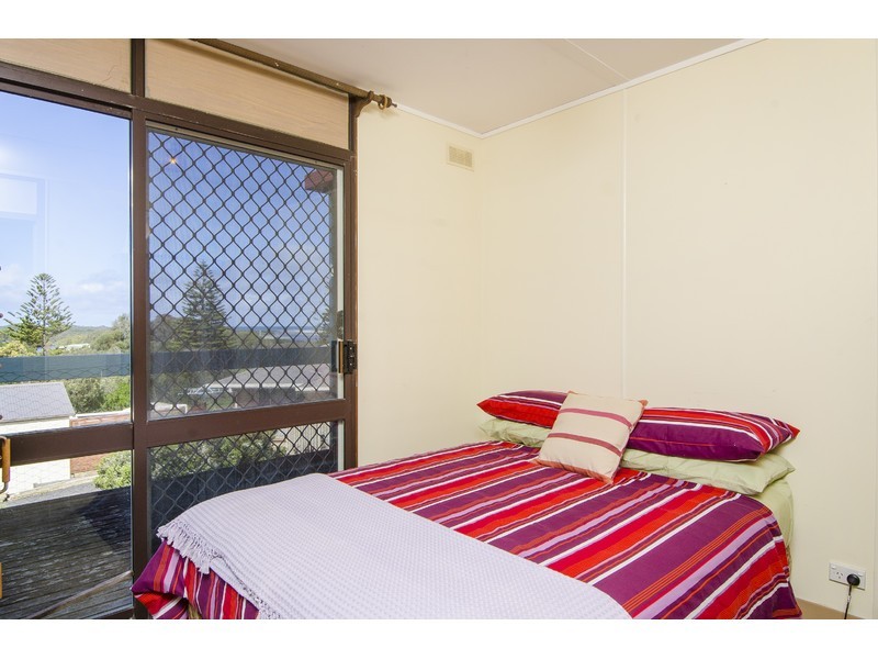4 Maroochy Drive, Nelson VIC 3292
