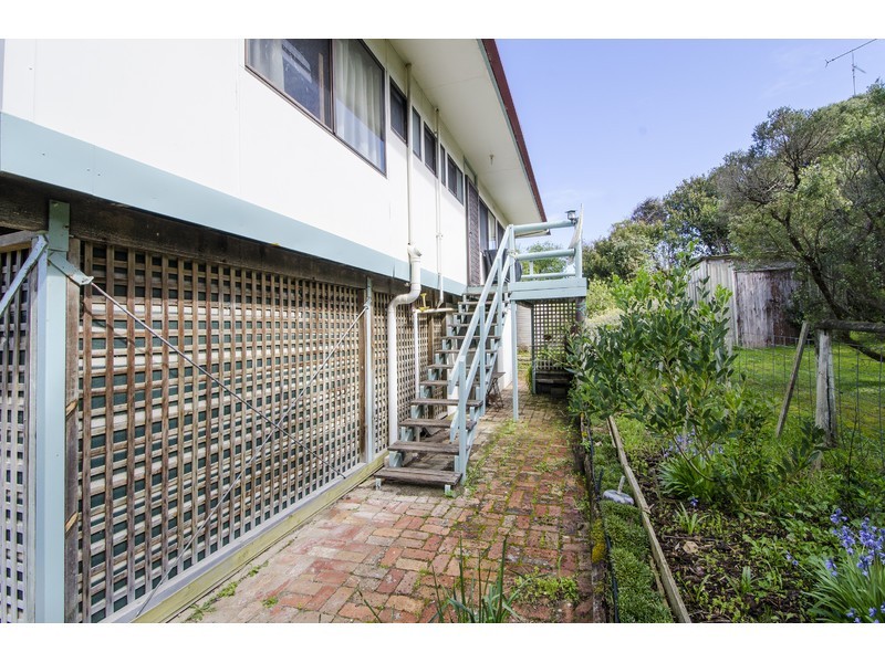 4 Maroochy Drive, Nelson VIC 3292