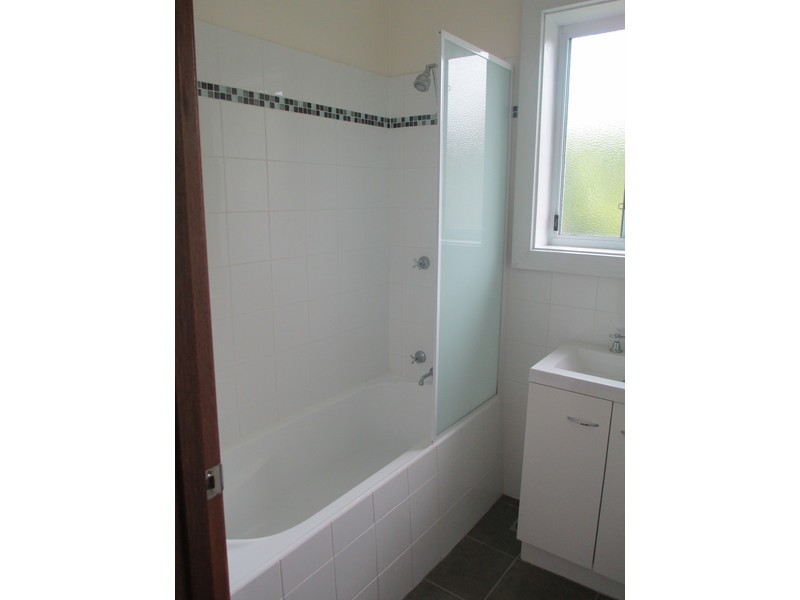 16 Holder Street, Mount Gambier SA 5290