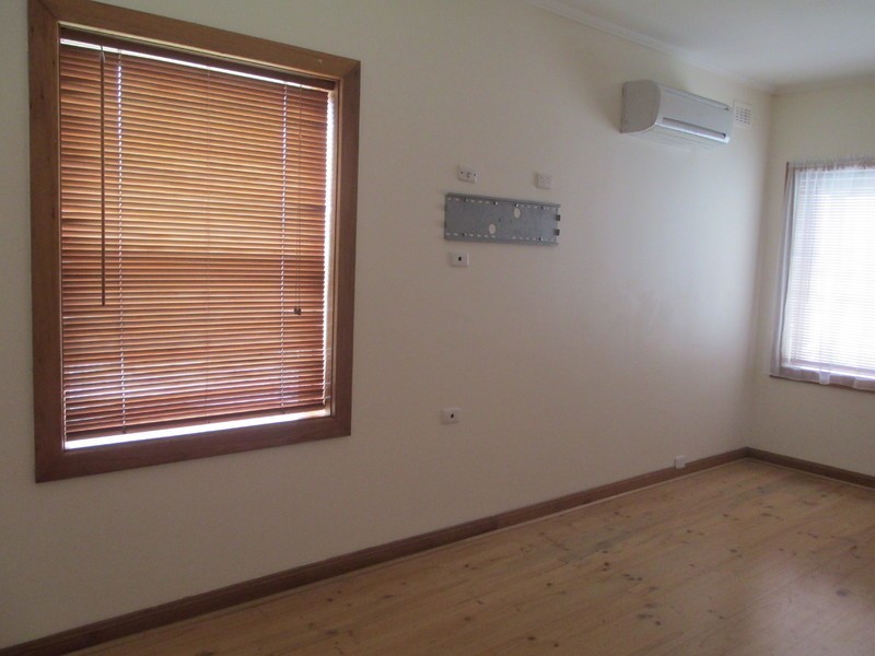 16 Holder Street, Mount Gambier SA 5290