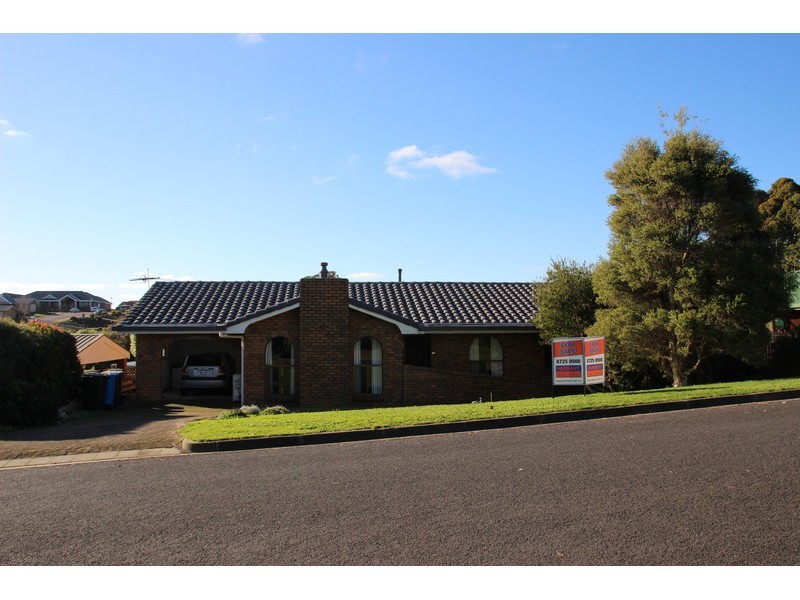 13 Helpmann Avenue, Mount Gambier SA 5290