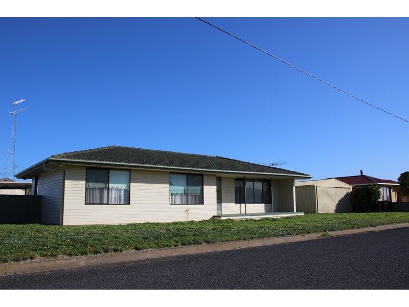 38 Compton Street, Port Macdonnell SA 5291