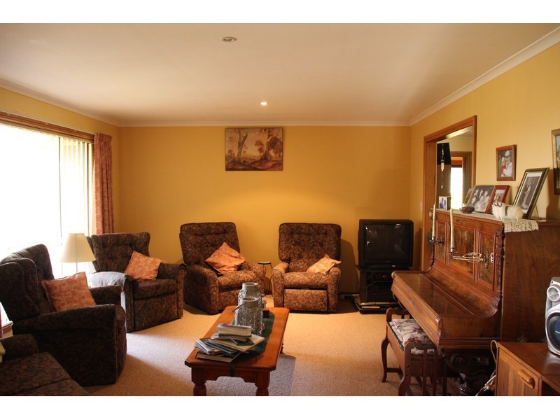 24 Peake Street, Mount Gambier SA 5290