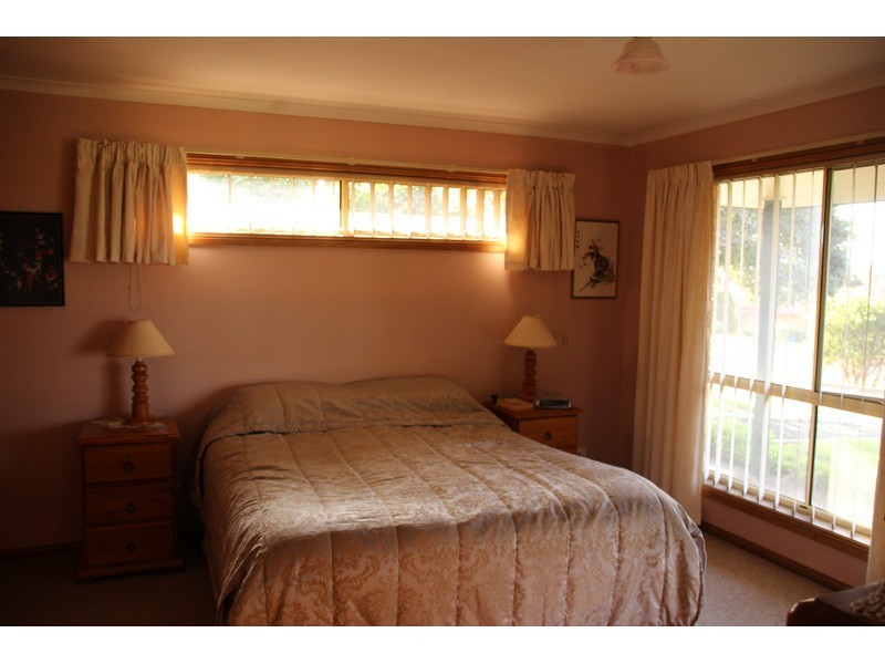 24 Peake Street, Mount Gambier SA 5290