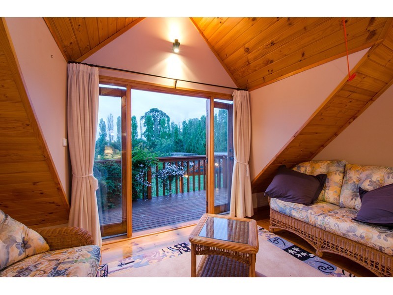 6-8 South Terrace, Penola SA 5277