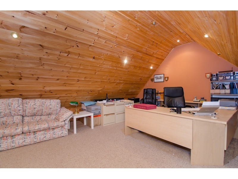 6-8 South Terrace, Penola SA 5277