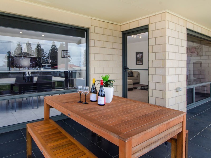 52 Milstead Street, Port Macdonnell SA 5291