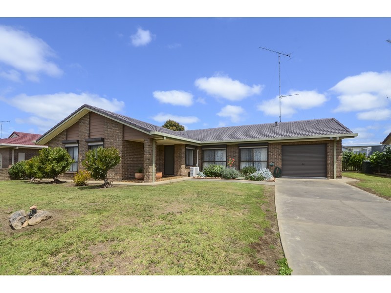14 Dino Place, Mount Gambier SA 5290