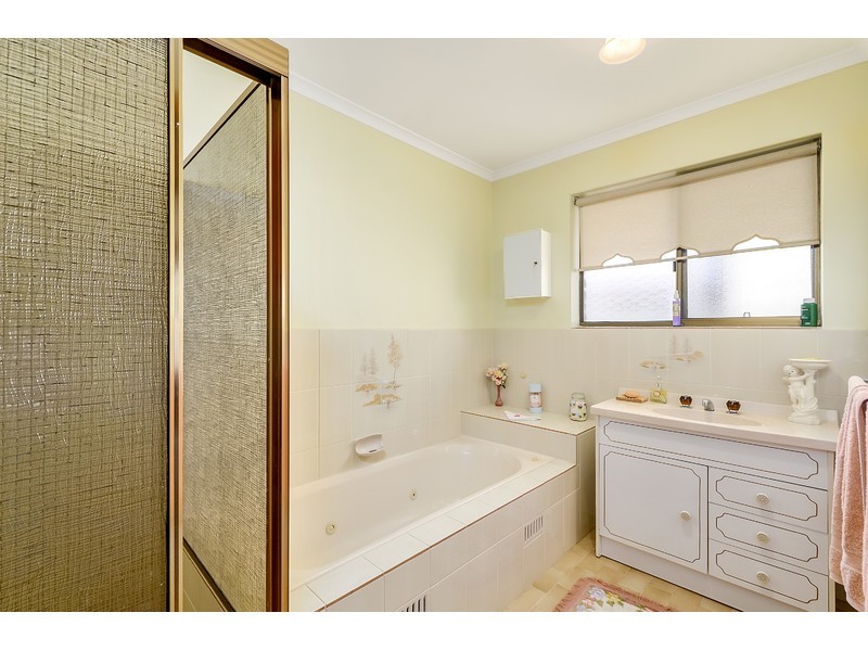 14 Dino Place, Mount Gambier SA 5290