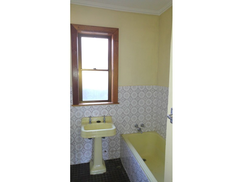 4 Moten Street, Mount Gambier SA 5290