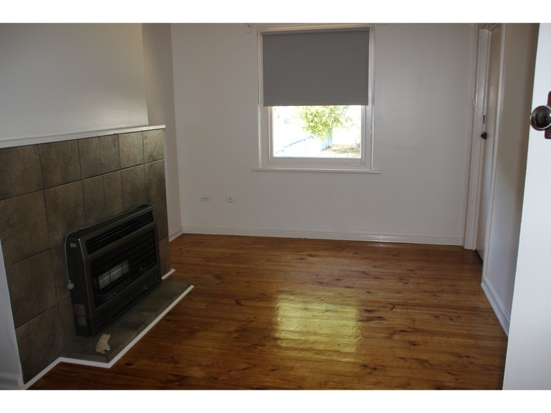 4 Schinkel Street, Mount Gambier SA 5290