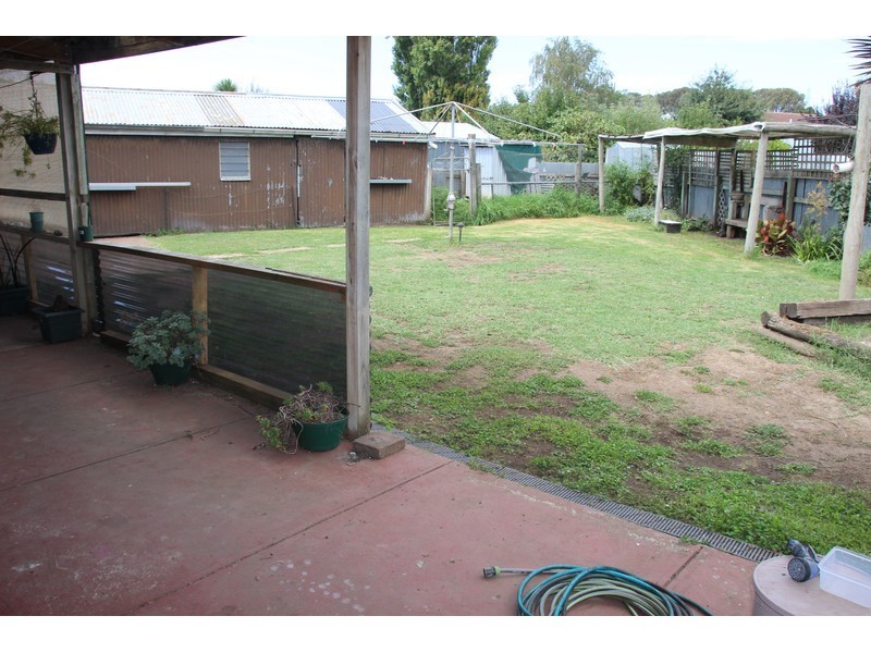 20 Newsham Avenue, Mount Gambier SA 5290