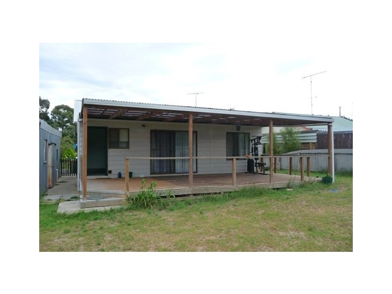 5 Morphett Tce, Tarpeena SA 5277