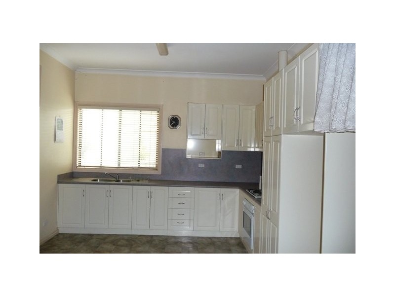 5 Morphett Tce, Tarpeena SA 5277