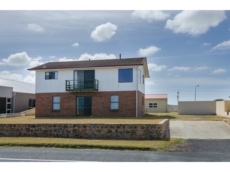 1 Sea Parade, Port Macdonnell SA 5291