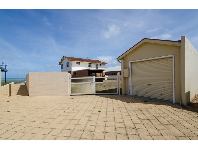 1 Sea Parade, Port Macdonnell SA 5291
