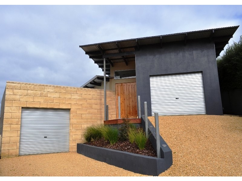 9 Kyrenia Court, Mount Gambier SA 5290