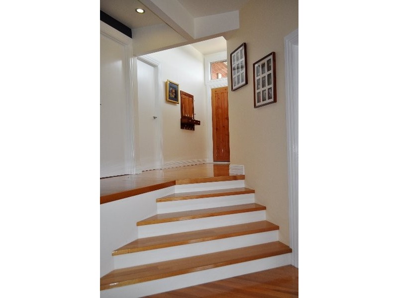 9 Kyrenia Court, Mount Gambier SA 5290