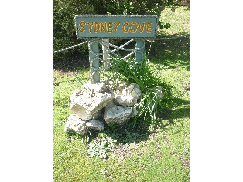 8 Sydney Street, Nelson VIC 3292