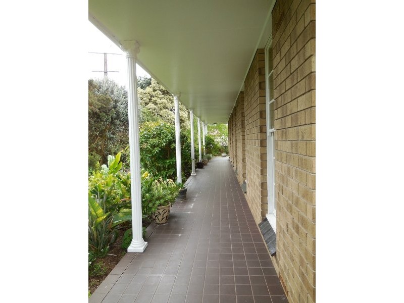 36 Lake Terrace East, Mount Gambier SA 5290