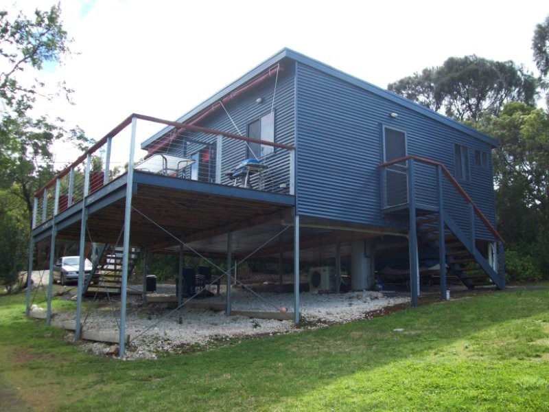 23 Moonah Ave, Nelson VIC 3292
