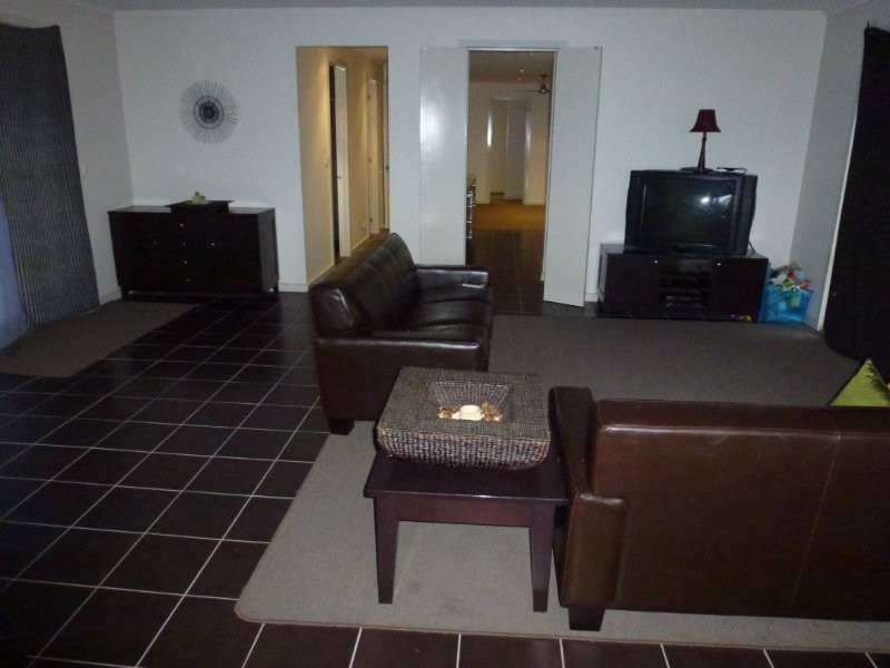 10 Moonah Avenue, Nelson VIC 3292