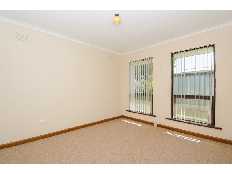 2 Degaris Street, Mount Gambier SA 5290