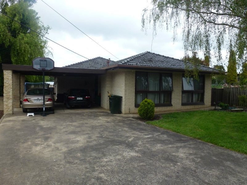 18 Lasiandra Cres, Mount Gambier SA 5290