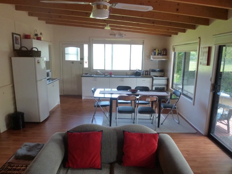 24 Mitchell Ave, Nelson VIC 3292