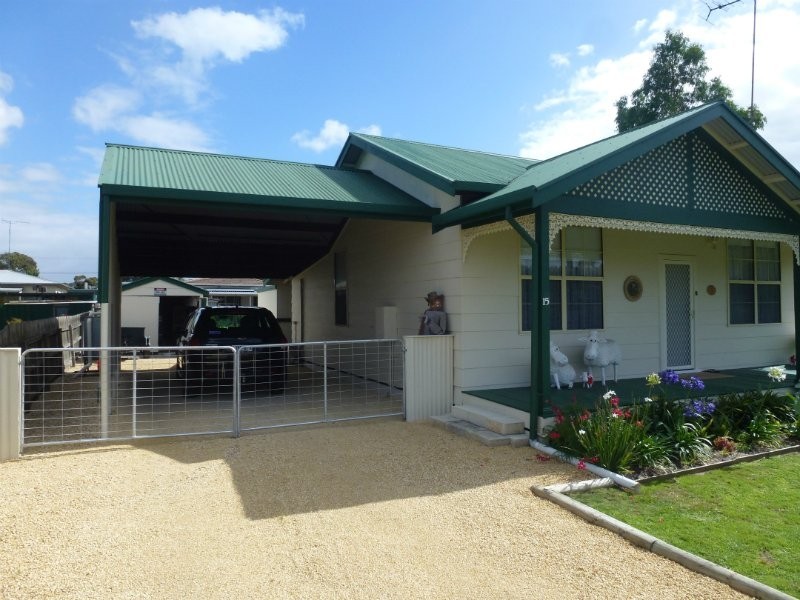 15 Laffer Street, Nangwarry SA 5277