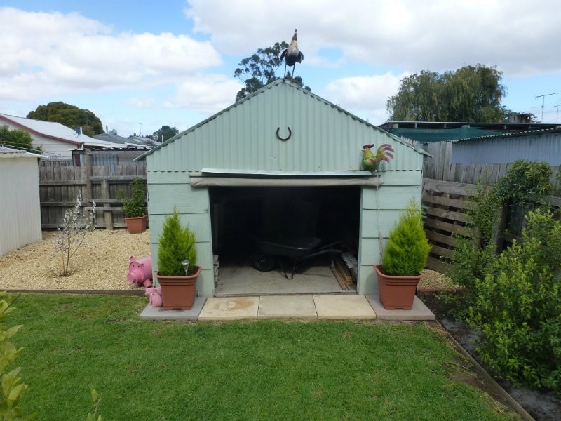 15 Laffer Street, Nangwarry SA 5277