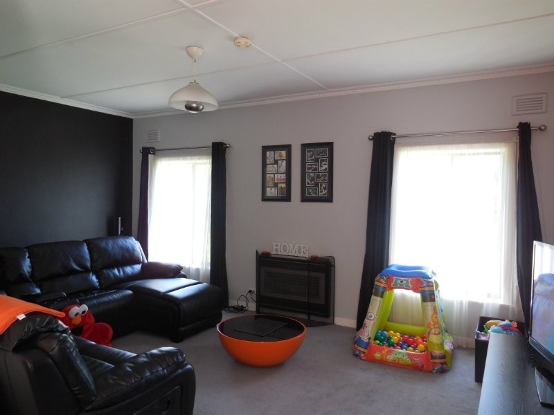 17 Boomerang Ave, Mount Gambier SA 5290