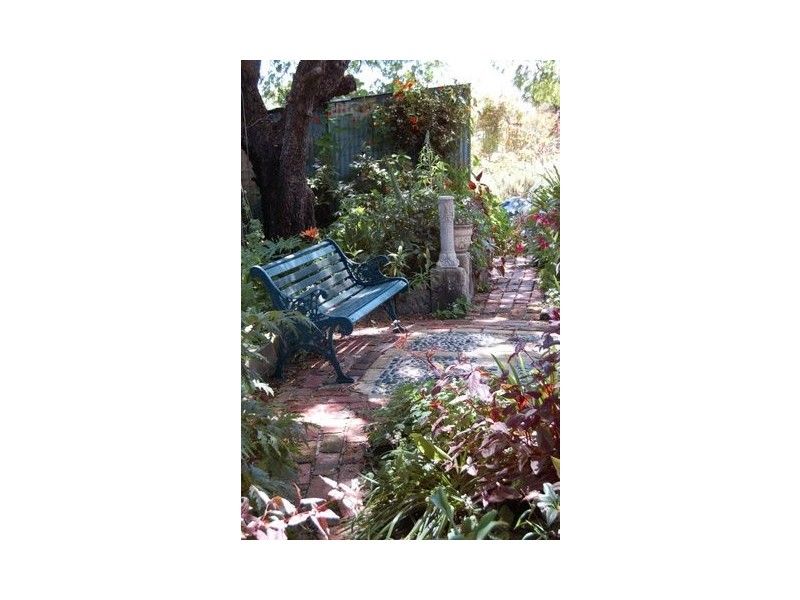 7 Draper Street, Tarpeena SA 5277